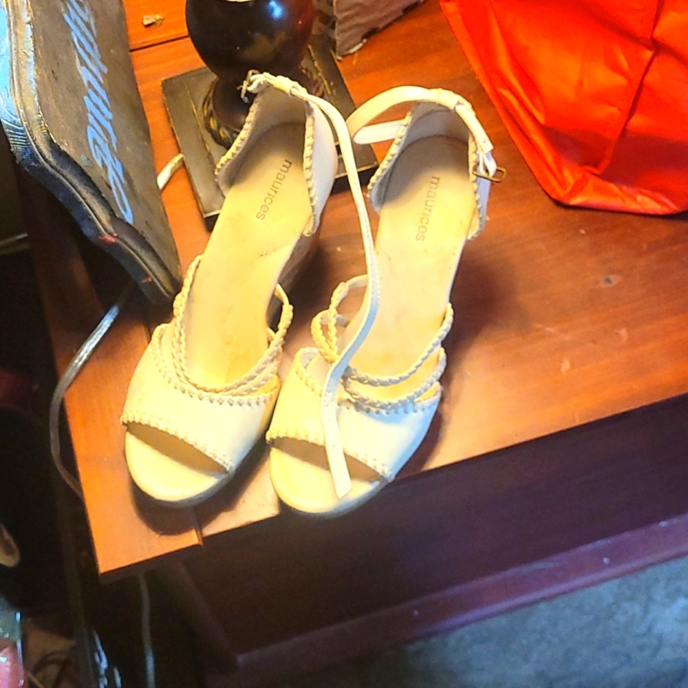 Women's platform sandals